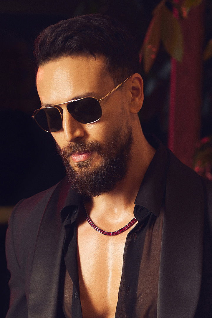 spotted tiger shroff 1