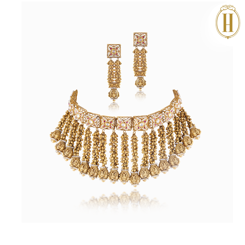 Fiona-Spring-Summer-'24-Fiona-Handcrafted-Gold-Set-With-Pearls-3