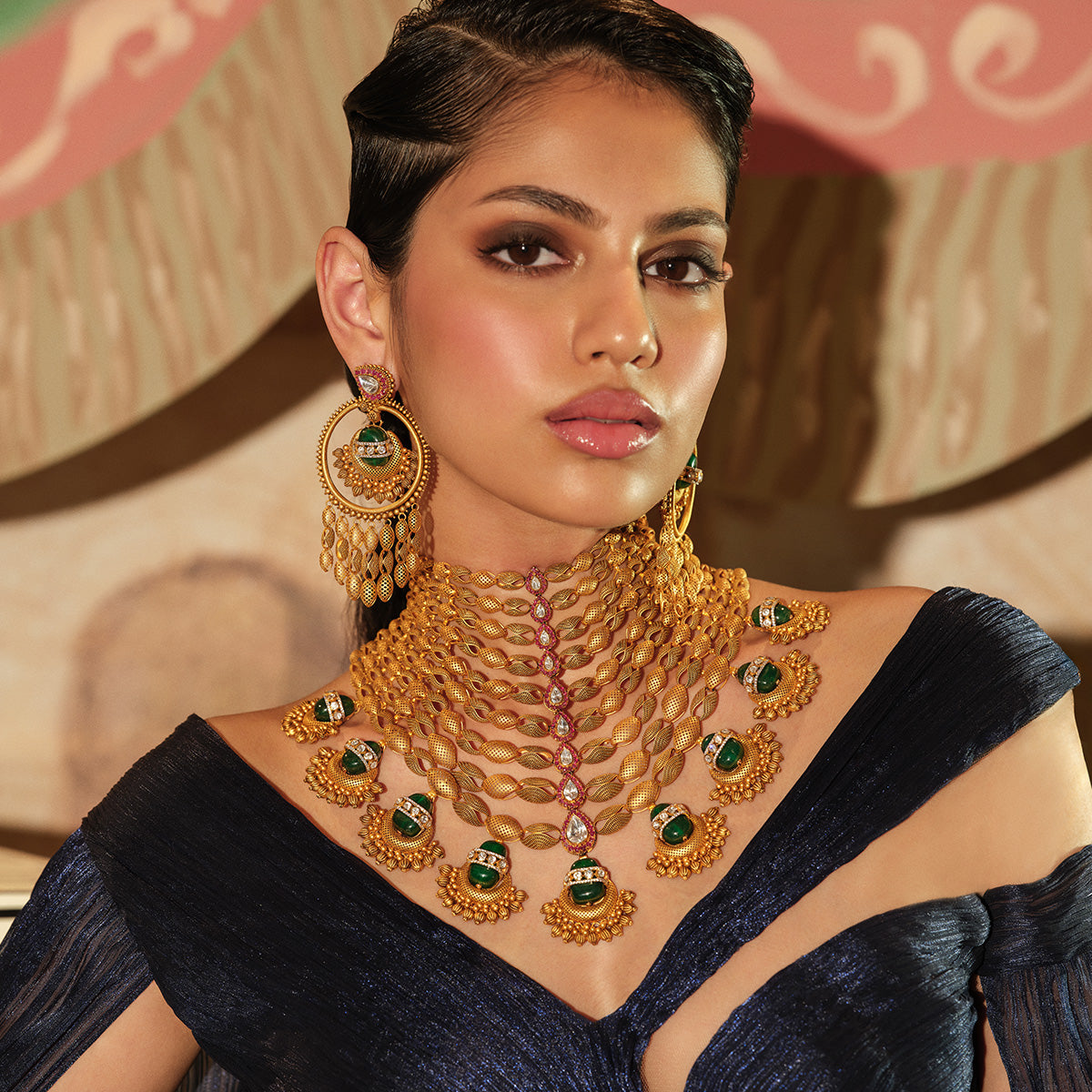 The-Vintage-Voyage-Bridal-Satlada-Gold-Necklace-Set-2