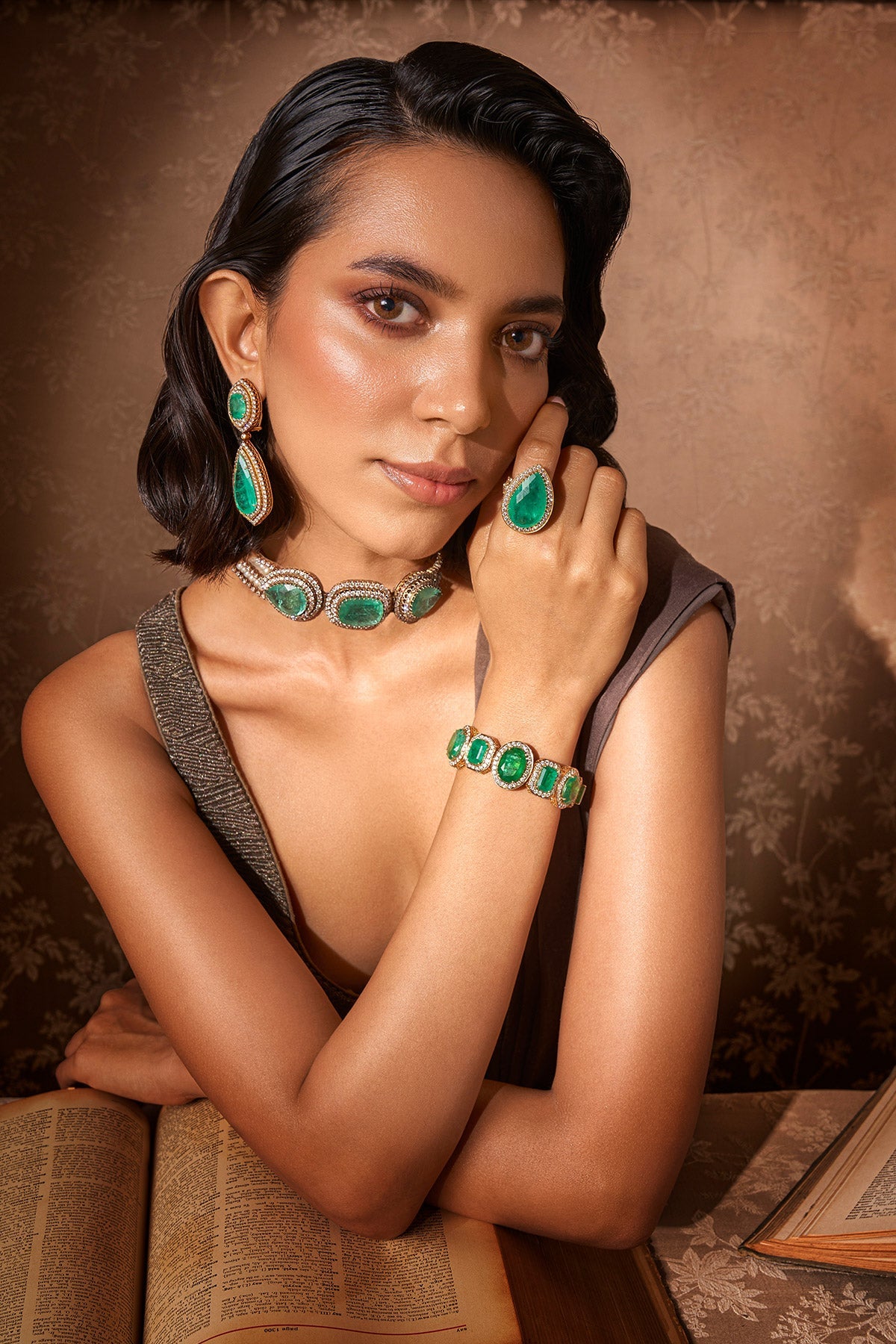 festive edit enquire 7